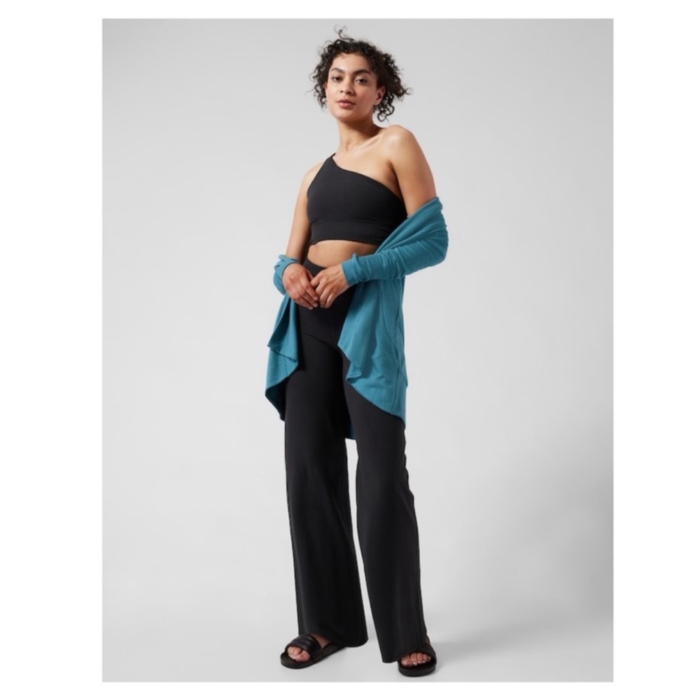 ATHLETA Elation Wide Leg Pant size Medium NWT — Black #798650